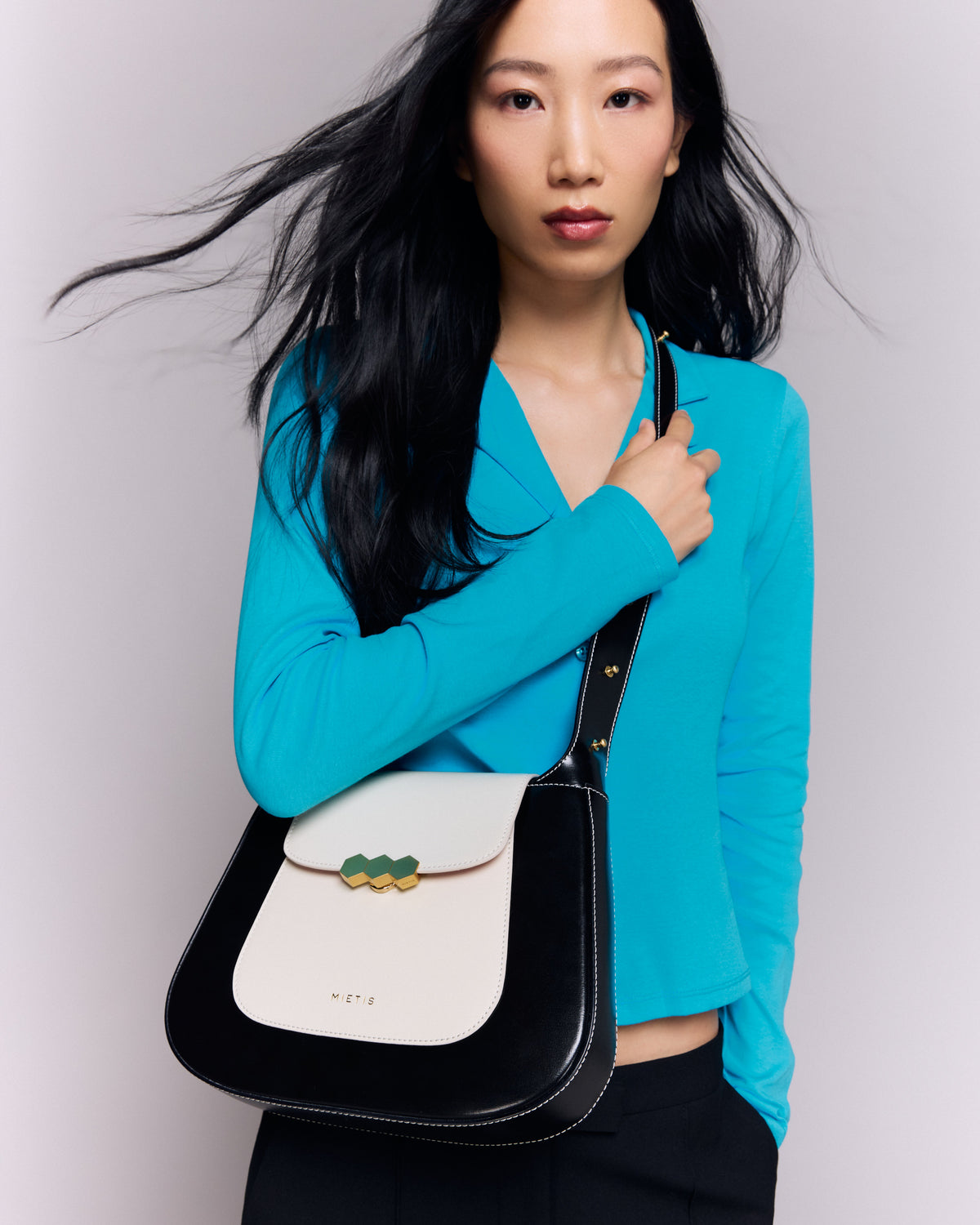 Jill Night Out Black / White leather shoulder bag by MIETIS – view 2