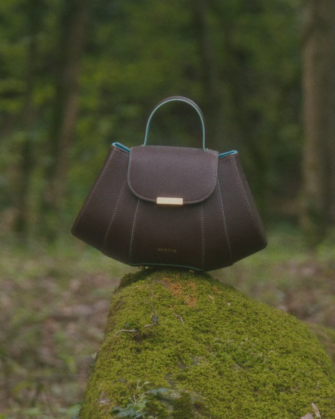 Tatito Zoe in Chocolate and Cypress Green – MIETIS ROOTED