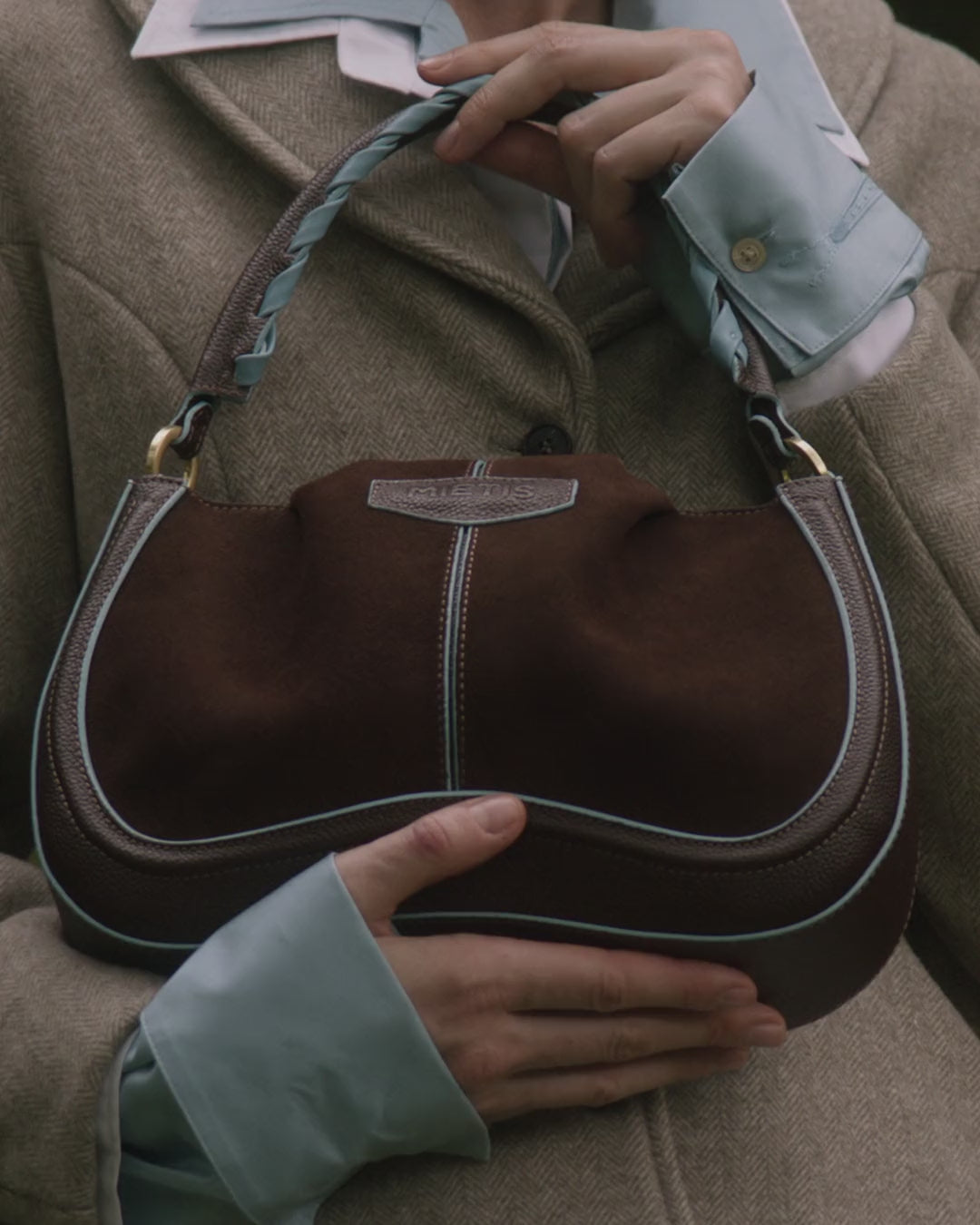 Spanish leather close-up – MIETIS ROOTED
