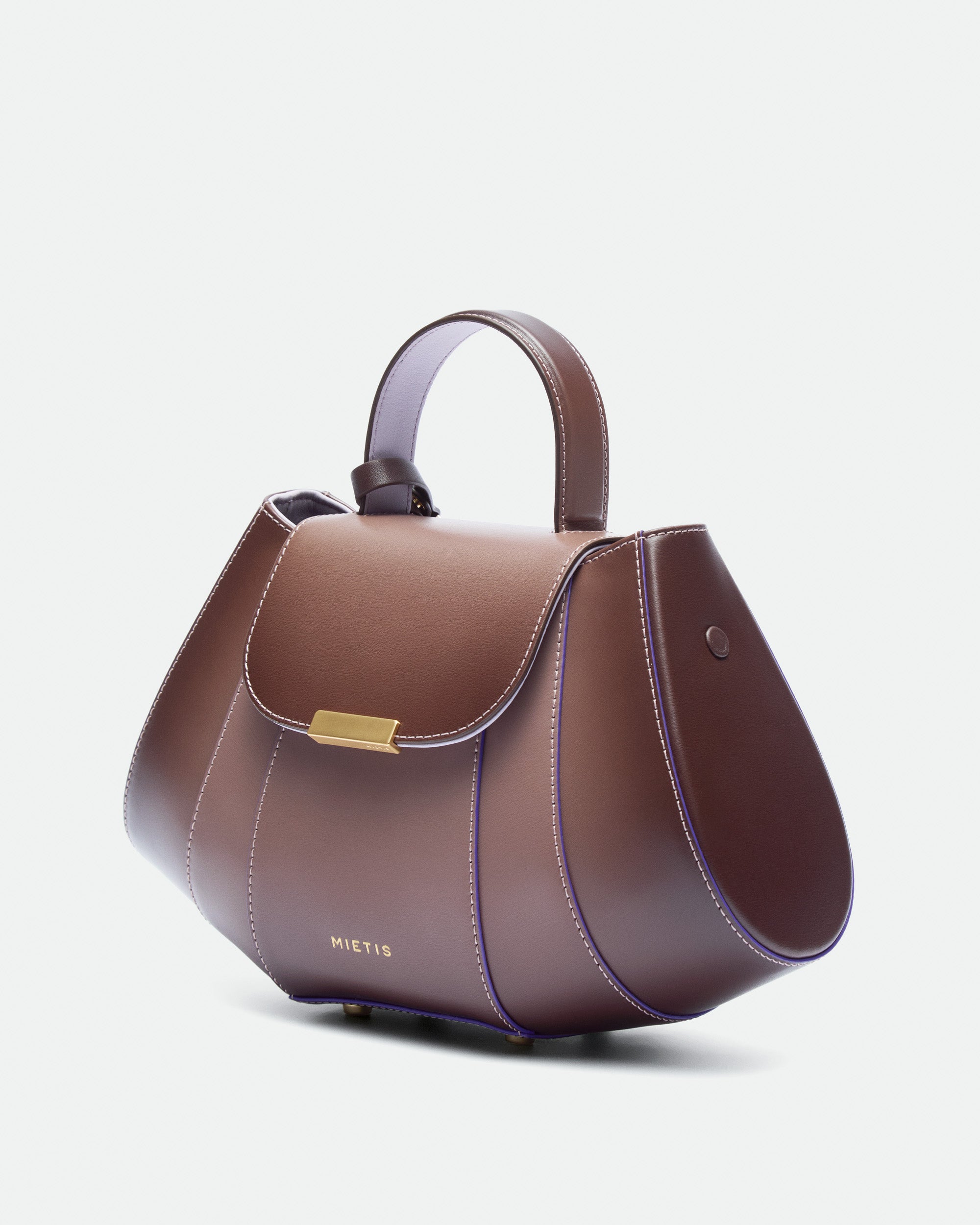 Tatito Cocoa Powder Fumée Limited Edition leather bag – MIETIS ROOTED Fall.Winter 2026 – 03