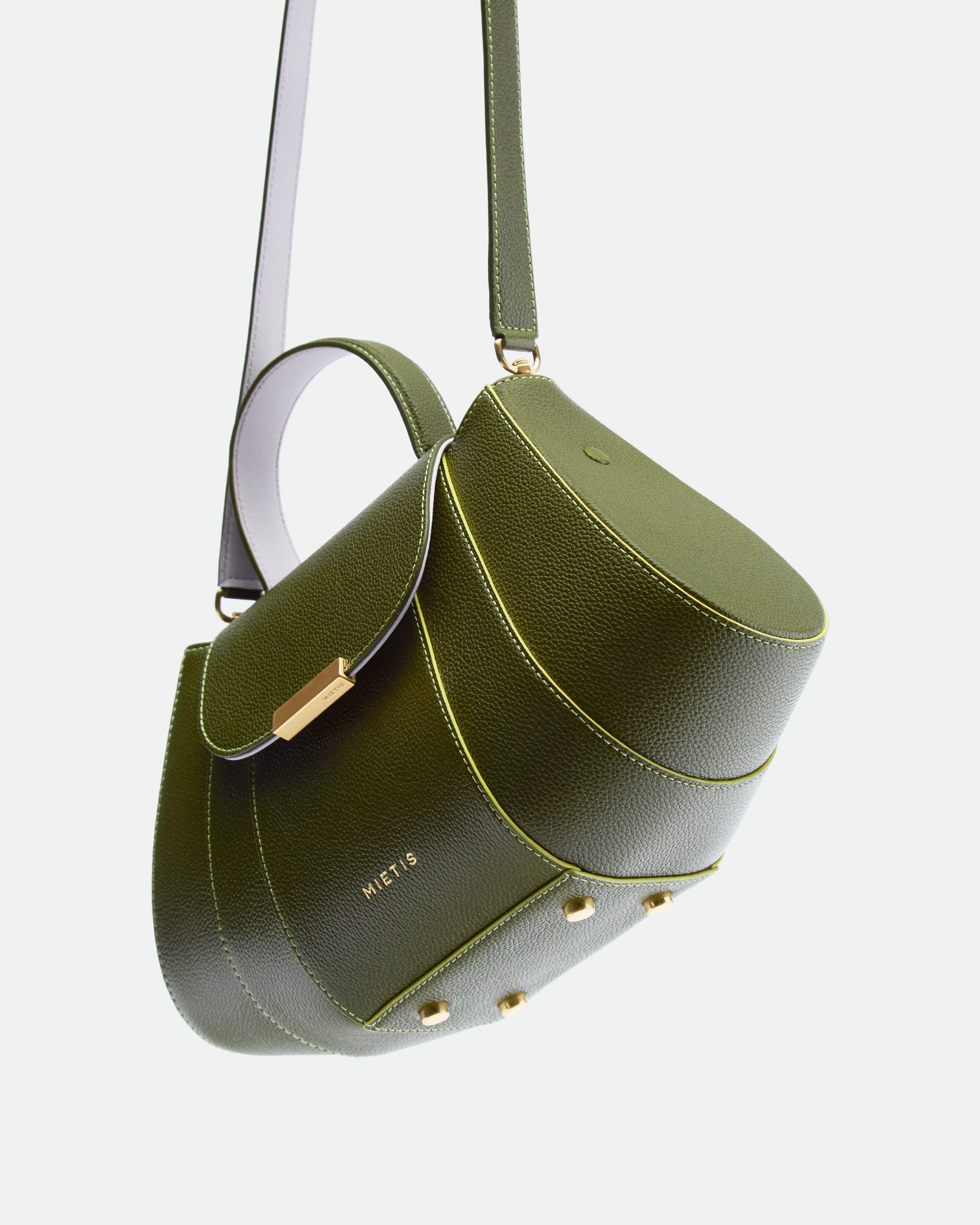 Tatito Zoe Cypress Green grained leather bag – MIETIS ROOTED Fall.Winter 2026 – 04